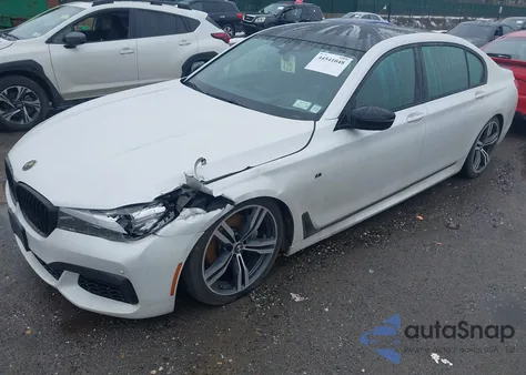 2017 BMW 740I xDrive из США, поврежденный, VIN WBA7E4C50HGU99185